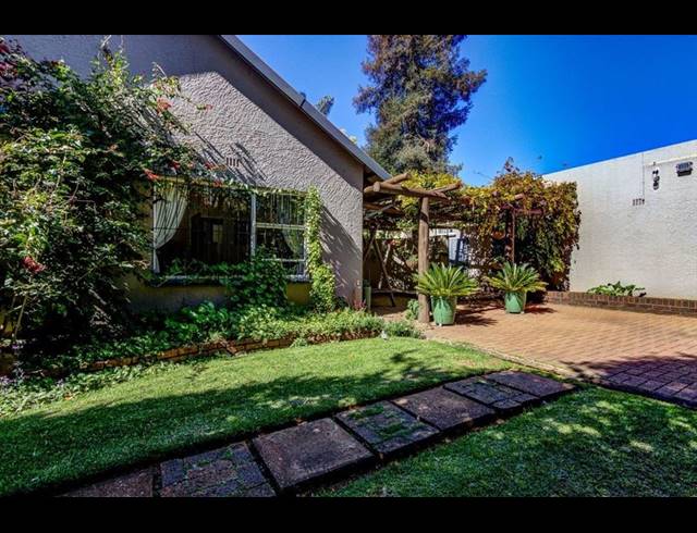 3 BEDROOM FREESTANDING FOR SALE IN BIRCHLEIGH